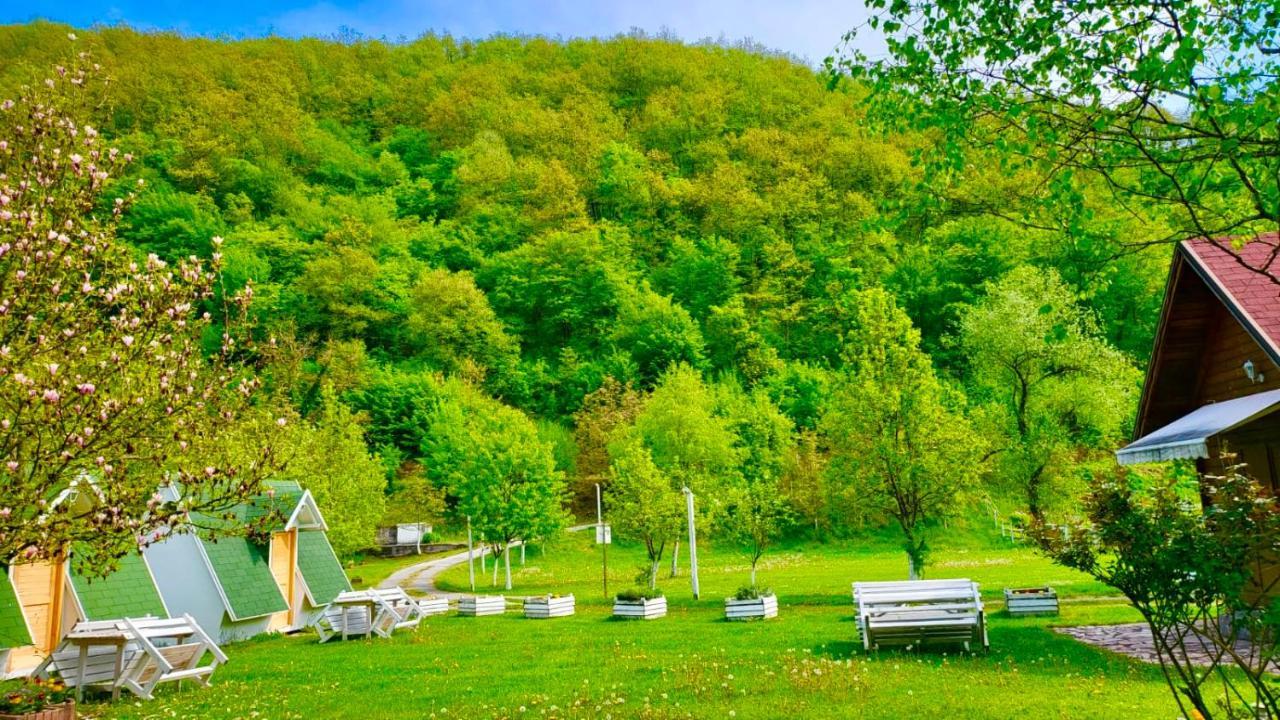Una Kamp Hotel Bosanska Krupa Exterior foto